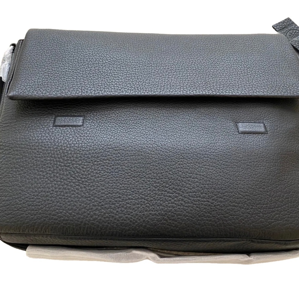ECCO Mads Messenger Laptop Bag Case Cow Topgrain Leather Black